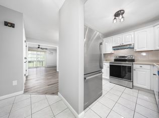 1400 Meriden Rd APT 1-2, Waterbury, CT 06705