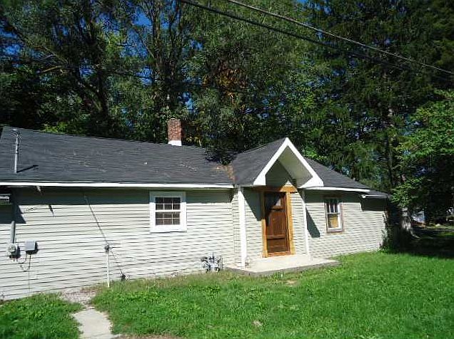 1st image of 5802 Woodside Dr