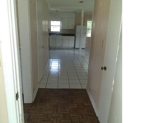 3rd image of 3114 Andros Dr SW