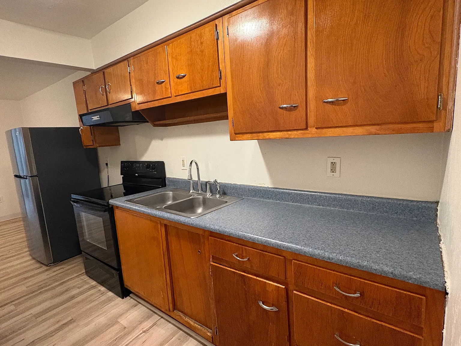 1 bed, $850 — Photo 2