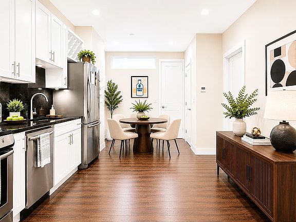 2nd image of 423 West St #1H