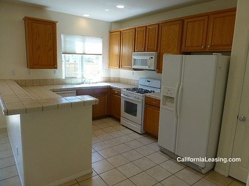 3rd image of 24051 Dearborn Dr
