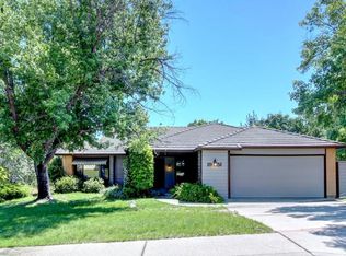 1951 Cumberland Dr, Redding, CA 96001