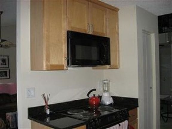 3rd image of 180 Fox Hollow Dr APT 401