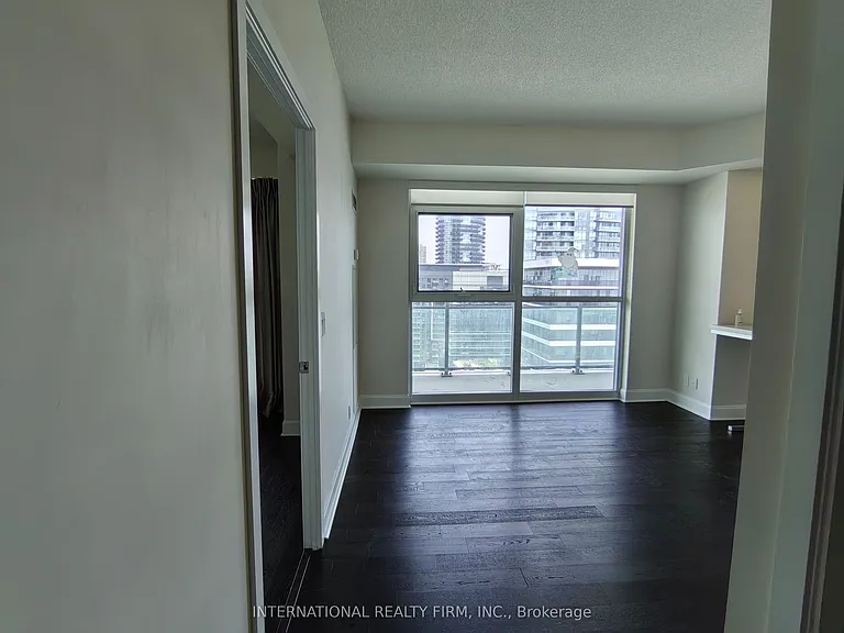33 Shore Breeze Dr #1608 — Photo 8