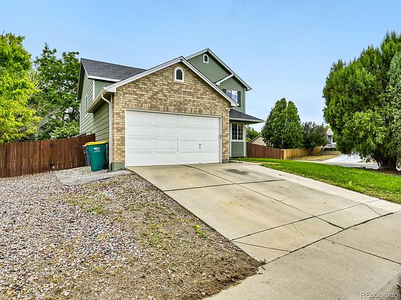 3rd image of 13400 Raritan Way