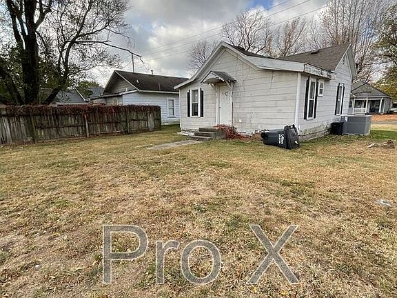 2nd image of 514 N Tucker St