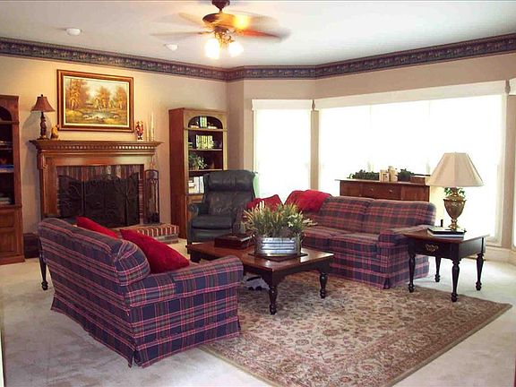 5th image of 13340 Bahnfyre Dr