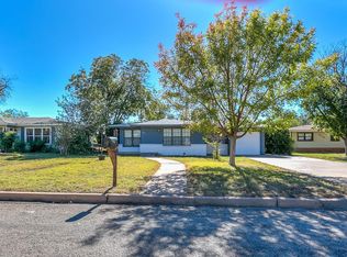 215 Iris St, San Angelo, TX 76903