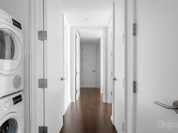 591 Third Avenue image 7 of 13