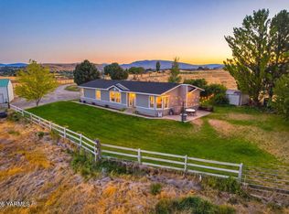 1850 Buffalo Rd, Selah, WA 98942