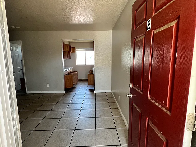 1685 Ellen Ave #E — Photo 8