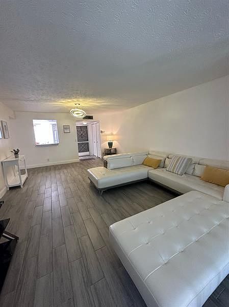1st image of 11 Willowbrook Ln APT 202