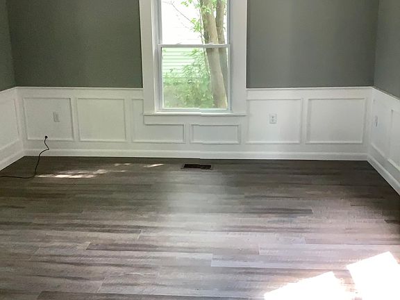 2nd image of 19 Lincoln St