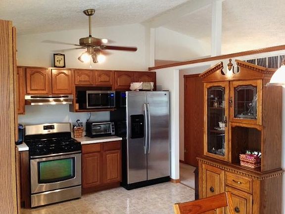 4th image of 7852 Murrelet St
