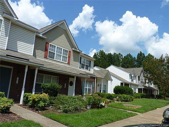 5th image of 7680 Petrea Ln