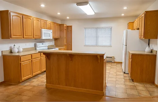 3536 W Meadows Dr — Photo 5