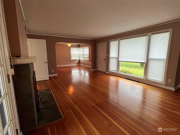 5th image of 5117 NE 19th Avenue
