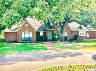302 Thackston, Gatesville, TX 76528