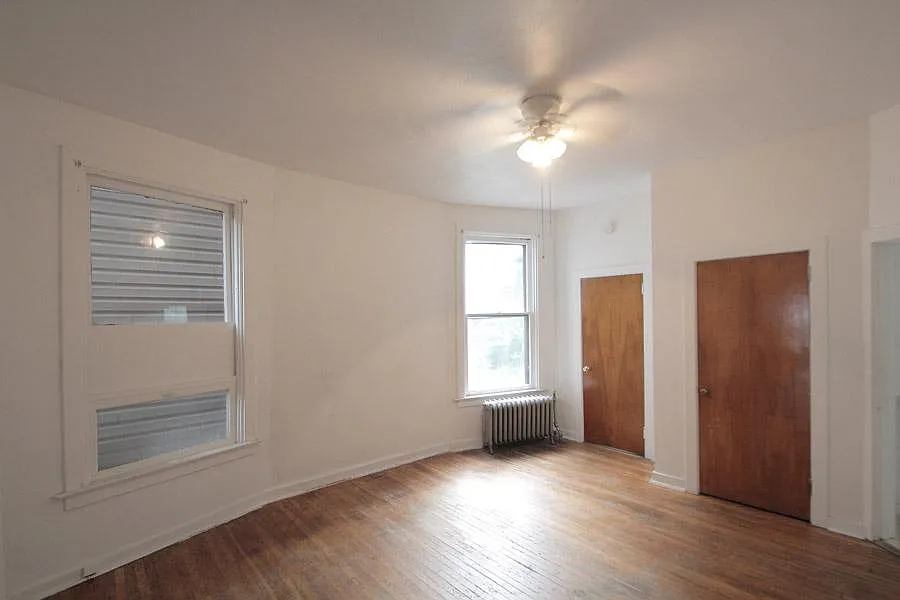 1 bed, 800 sqft, $1,200 — Photo 4