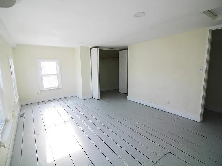 165 W Main St #2 — Photo 8