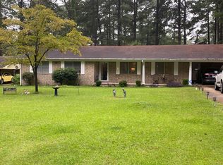 134 Berg Ave, Camden, AR 71701
