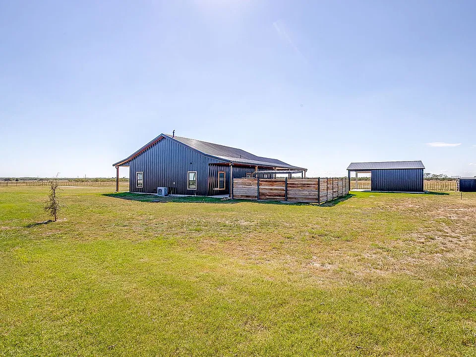6378 US Highway 281 S