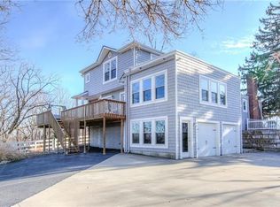 5715 NW Union Chapel Rd, Parkville, MO 64152
