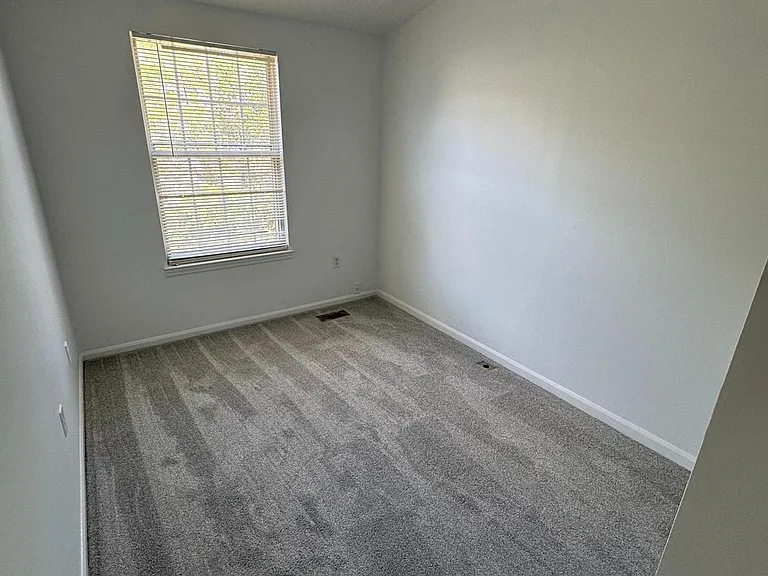 9730 Red Clover Ct — Photo 17