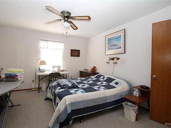 4th image of 188 Tranquility St