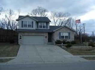 7307 Wm Hensley Dr, Fairfield, OH 45014