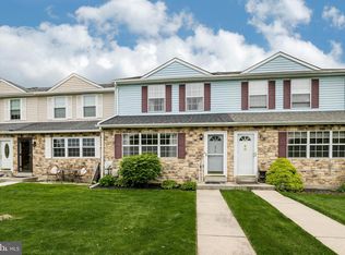 478 Devon Ct, Downingtown, PA 19335