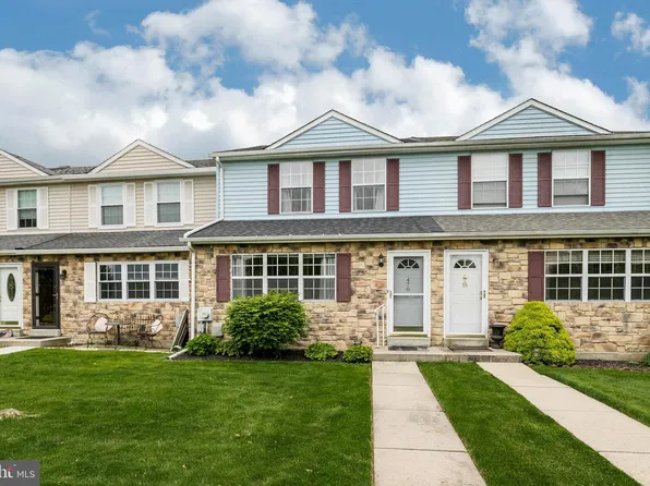 478 Devon Ct, Downingtown, PA 19335