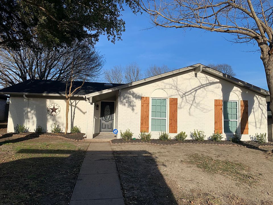 1st image of 922 Meadowdale Cir