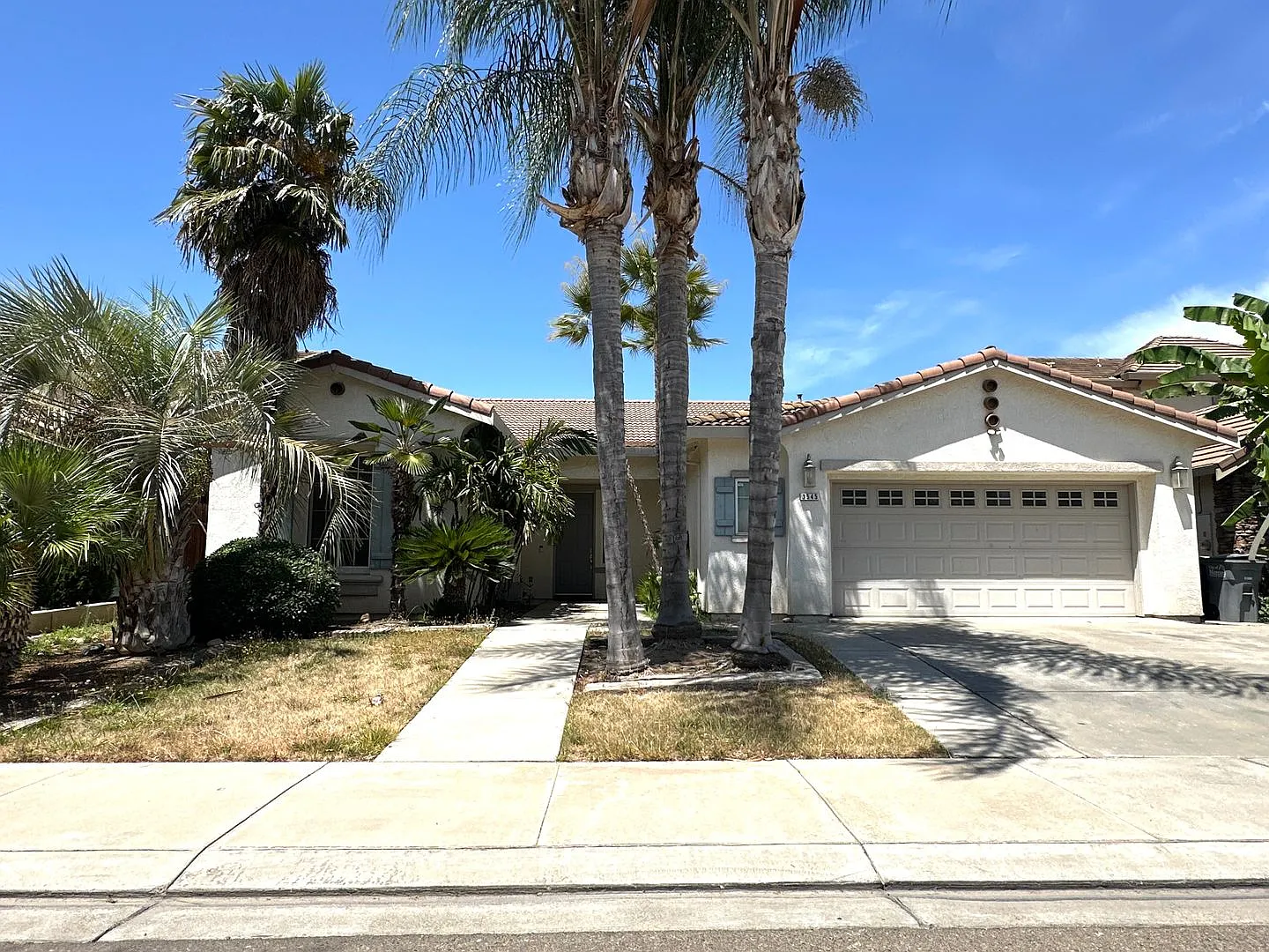 Beautiful North Merced Home in a Prime Location — Photo 2