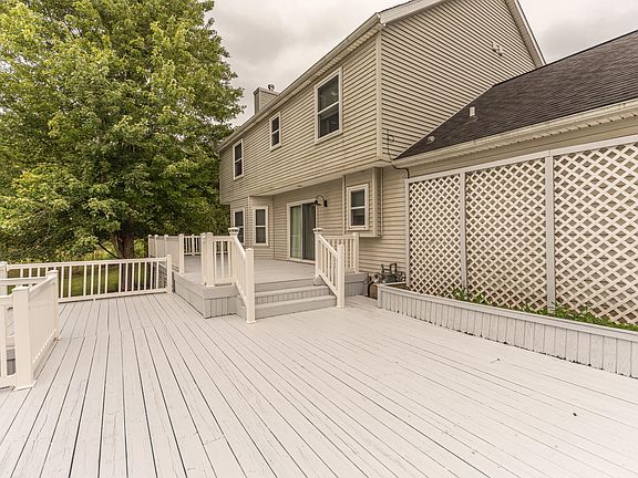 5th image of 6884 Ralaric Dr
