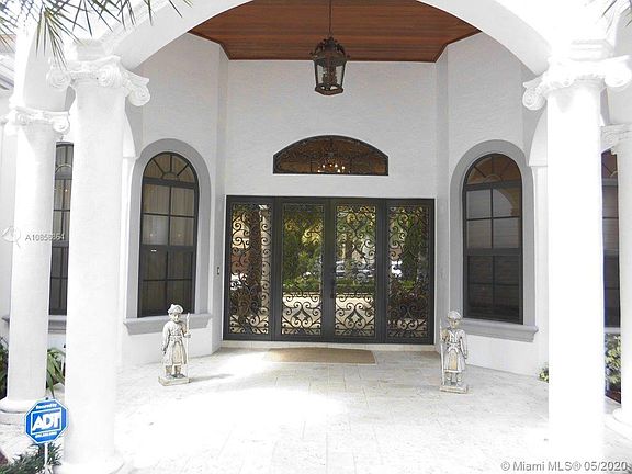 3rd image of 612 Enclave Cir E #156