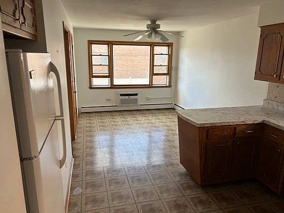 2nd image of 6104 W 87th St APT 1