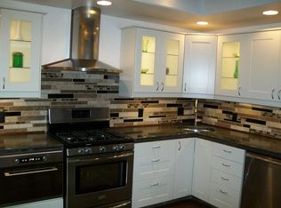 2611 Quarry St, Pittsburgh, PA 15210