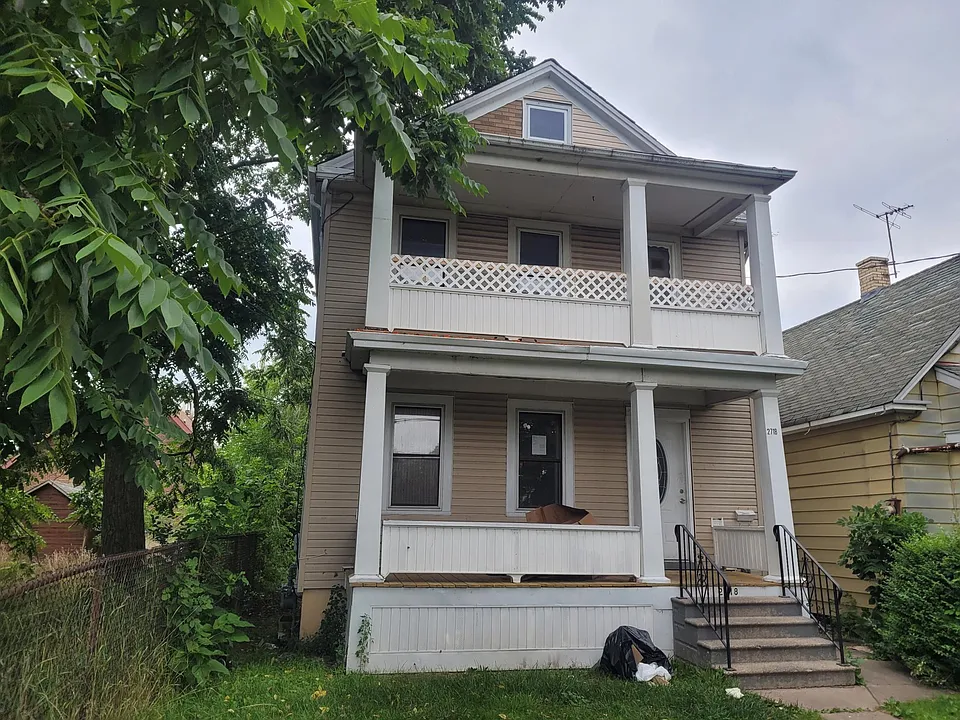2718 Livingston Ave #1