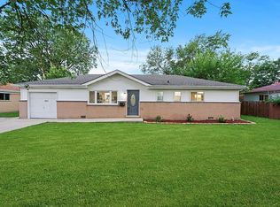 9416 Margail Ave, Des Plaines, IL 60016