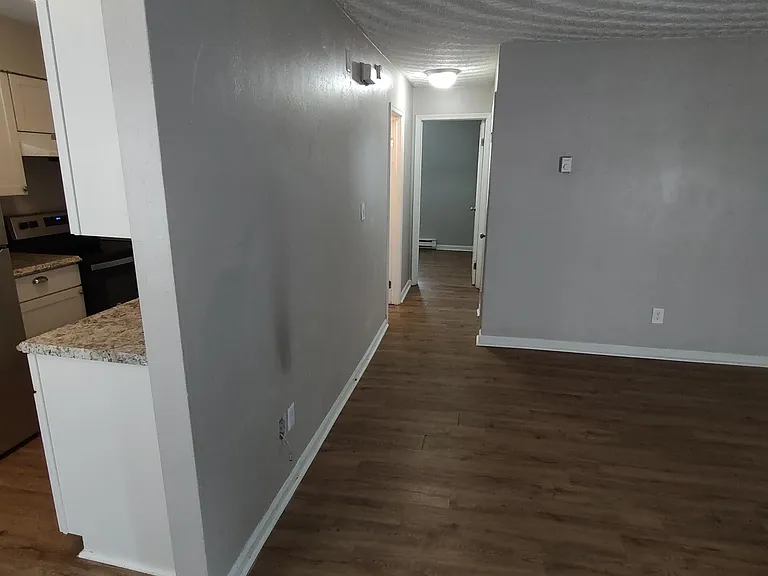 9528 4th Bay St #2 — Photo 7