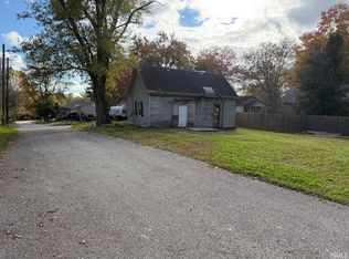 214 E Washington St, Chandler, IN 47610