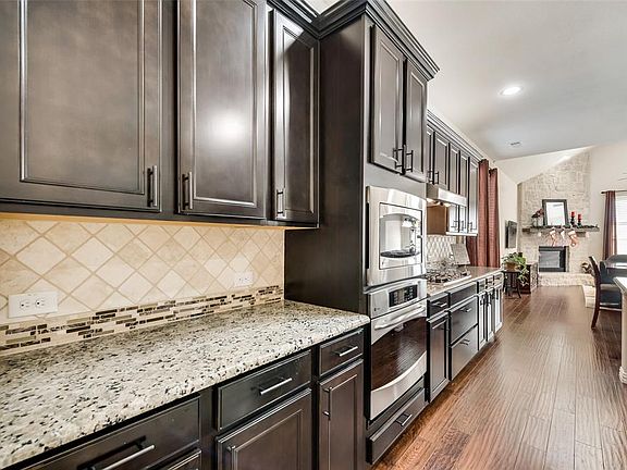 5th image of 2708 Indigo Dr