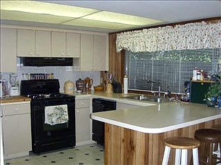 5th image of 1825 Tompkins Dr