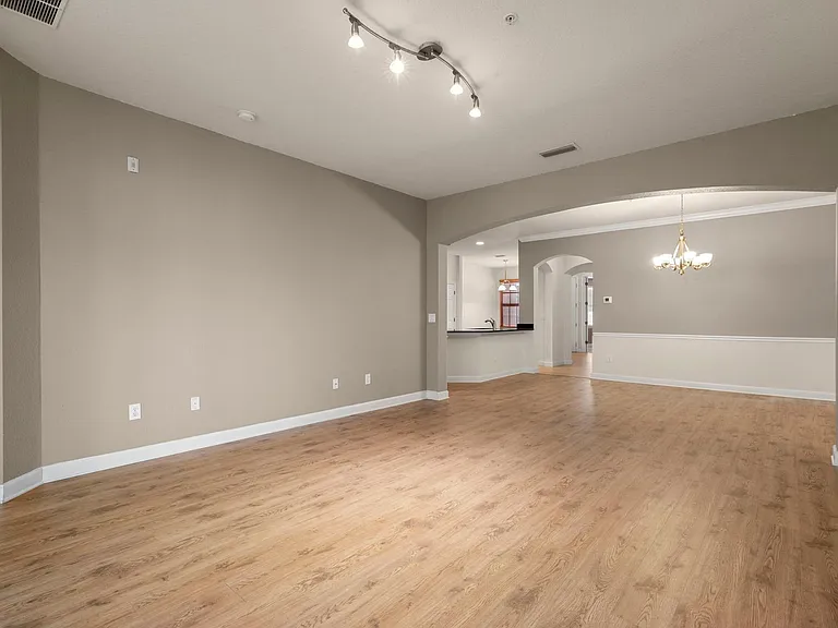 210 Paseo Terraza St #202 — Photo 17