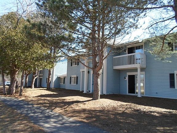 2nd image of 210 W Etherington St #210