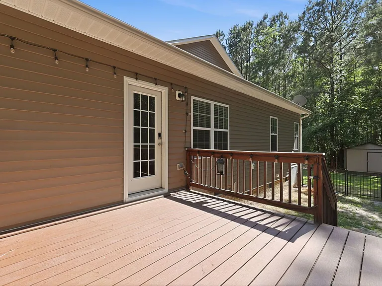 80 Valor Cir — Photo 33