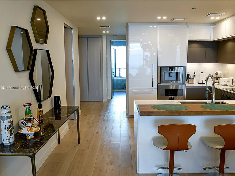 15701 Collins Ave #4403 — Photo 12