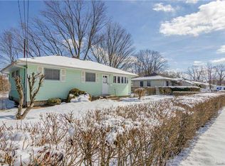 11 Marc St, Ronkonkoma, NY 11779
